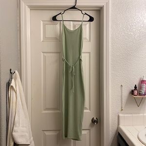 Missguided green ribbed maxi dress